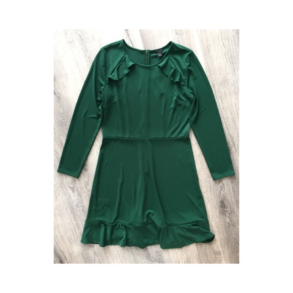 Ann Taylor • Ruffle Detail Dress - Picture 2 of 5